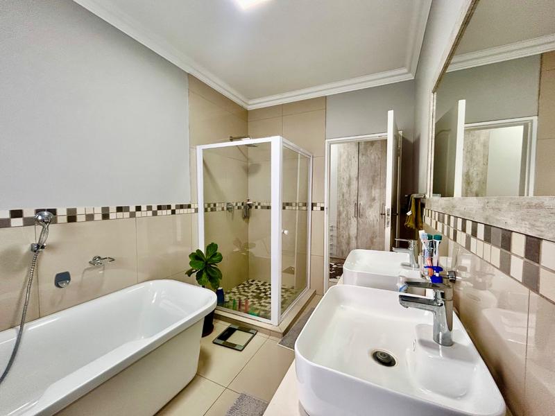 4 Bedroom Property for Sale in Melodie North West